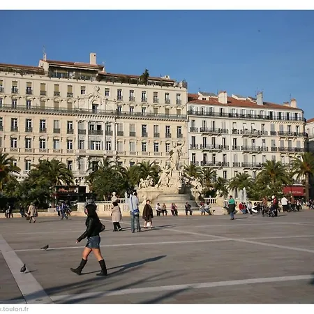Le Jardin Des Lices * Toulon